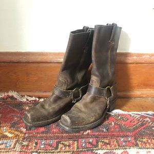 Frye Harness Boots 12r, Brown, W 7.5
